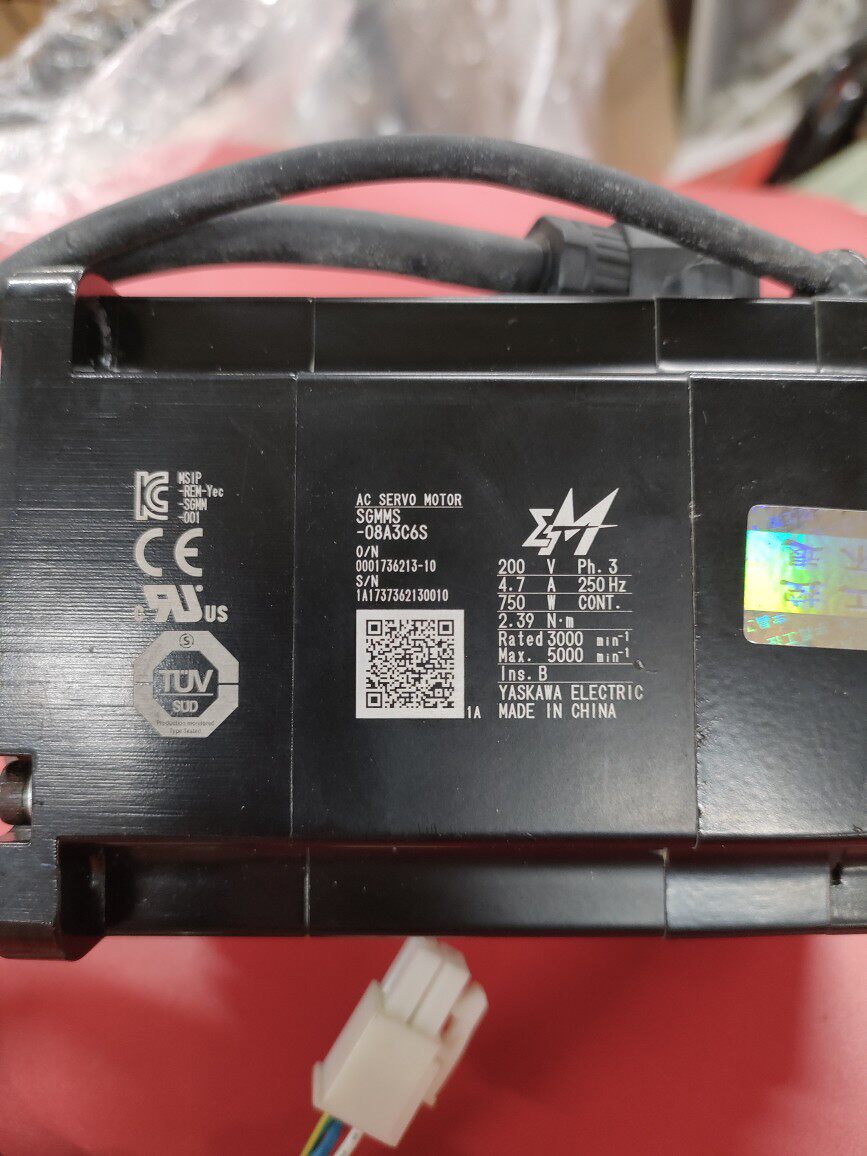 SGMMS-08A3C6S/08ADC6S/SGMJV-08ADE6S/08A3E6S安川伺服电机包好