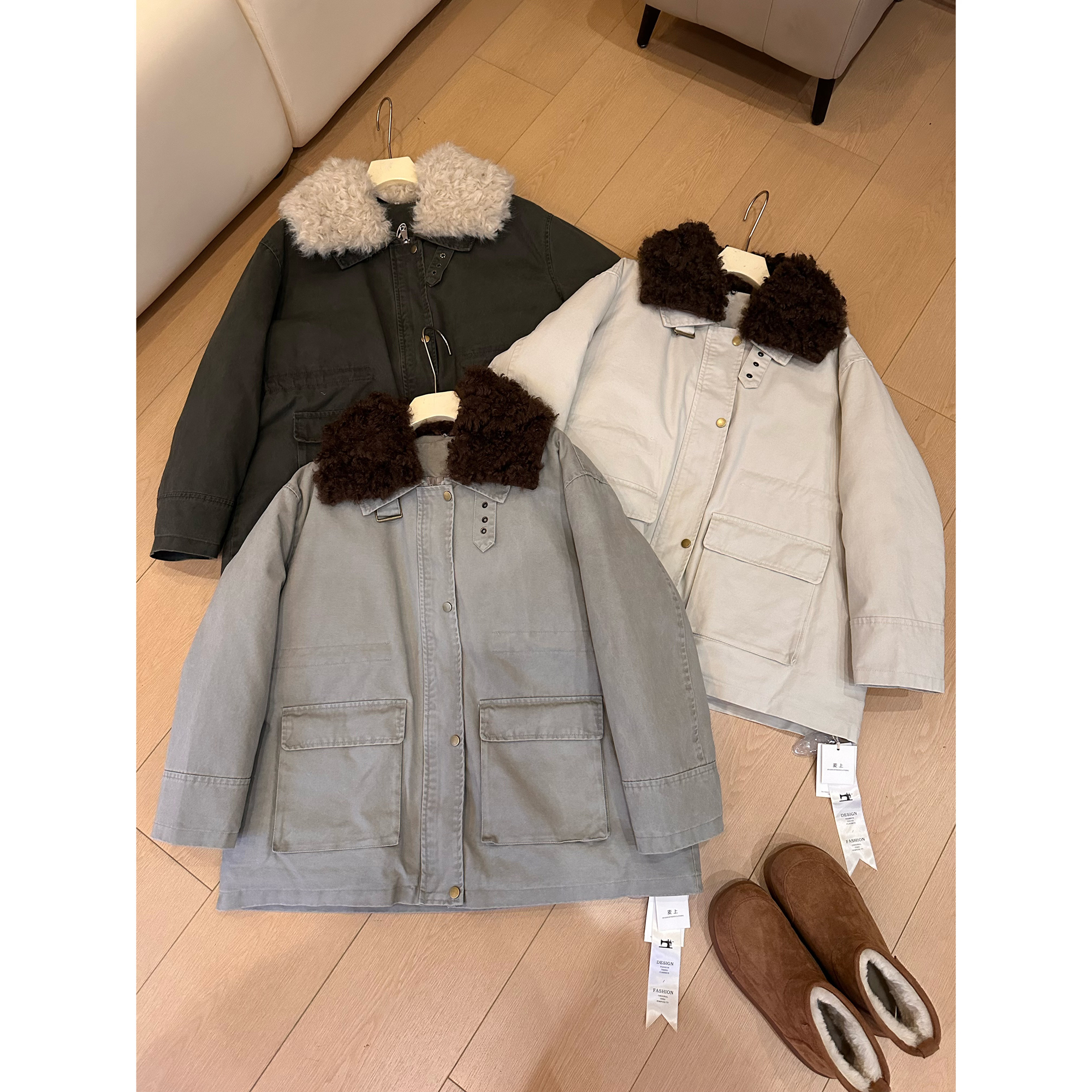 J70工装羊羔绒翻领派克服女冬季收腰中长款保暖白鸭绒羽绒服外套