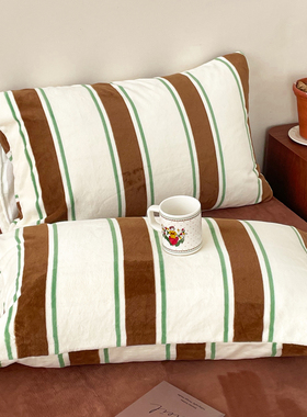 亲爱的小狗 美式复古原创棕绿色条纹奶油绒枕套枕芯罩单个秋冬款