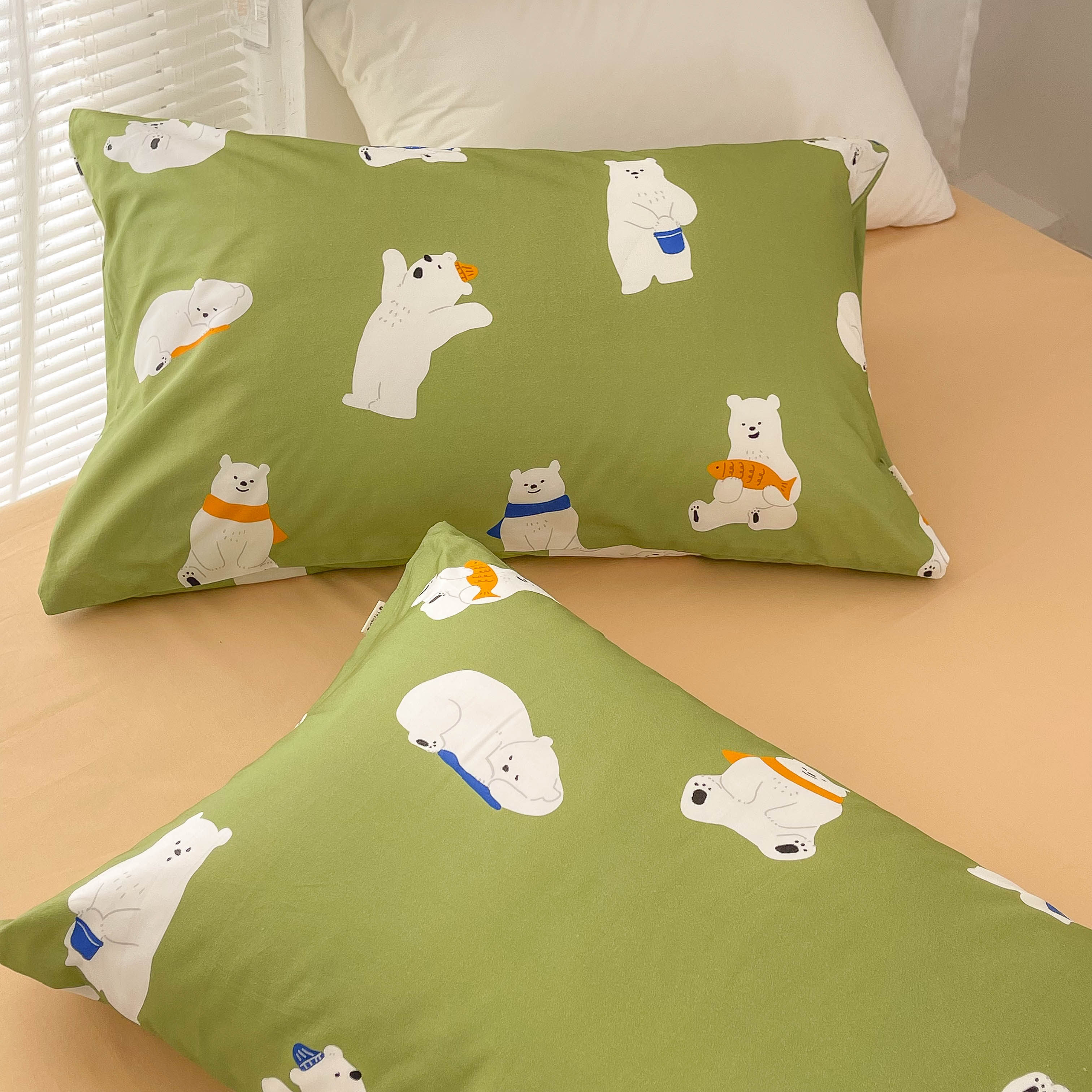 白熊森林 插画师原创卡通北极熊全棉枕套枕头罩枕巾单人单只定制,床上用品,枕套,淘宝优惠券,粉丝福利购,淘宝优惠卷