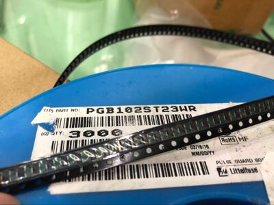 PGB102ST23WR SOT23-3 24VDC 150V 0.12pF 贴片聚合物ESD抑制器