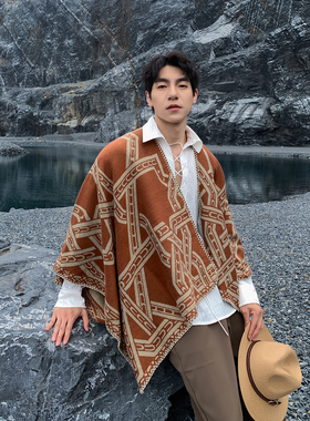 民族风开叉披肩新款男士斗篷大西北旅拍云南新疆超大旅游披风外套
