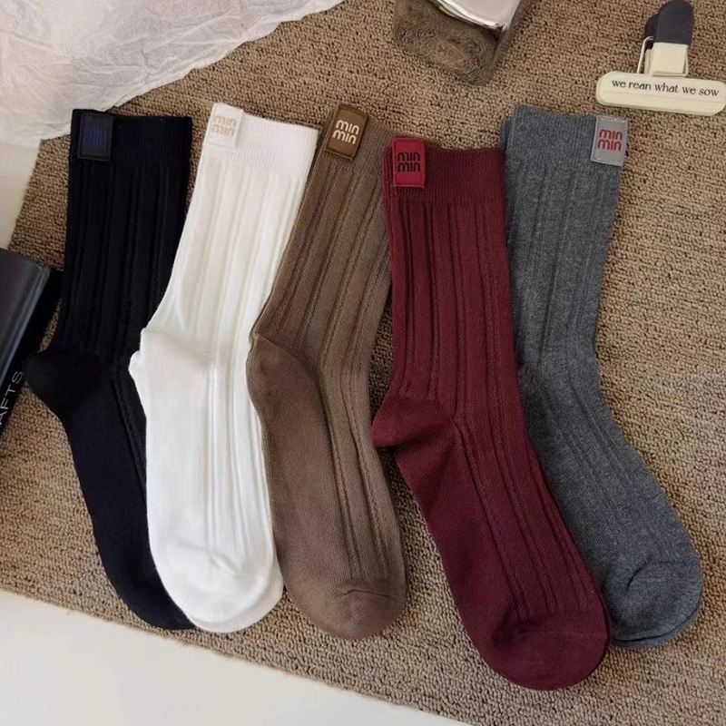 miu布标袜子女春秋款中筒