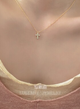 《我的解放日志》s925纯银镶钻十字架项链女简约百搭叠戴锁骨链女