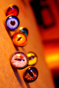 原创手作 眼球诱惑 复古耳钉耳夹耳饰礼物 至云军问军中