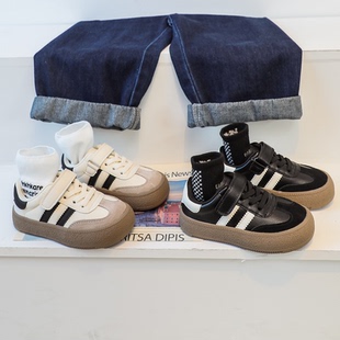 儿童鞋子2026春秋新款女童板鞋真皮男童德训运动鞋小白鞋宝宝春款