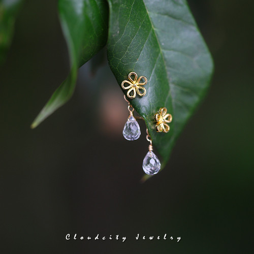 Cloudcity花泪 清仓镂空可爱花朵白水晶两种戴法925银镀金耳钉