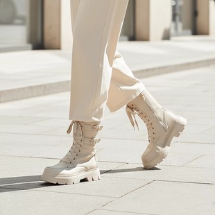 德国CAPRICE凯蝴蝶秋冬欧美风系带拉链加绒厚底中筒马丁靴25270