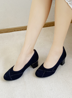 德国CAPRICE凯蝴蝶女鞋春夏新品碎钻拼接优雅方形中跟单鞋22407