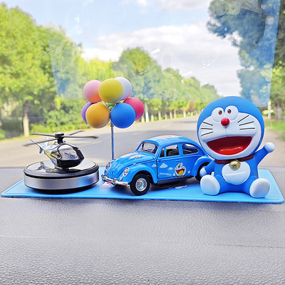 哆啦a梦车内香薰汽车中控台装饰