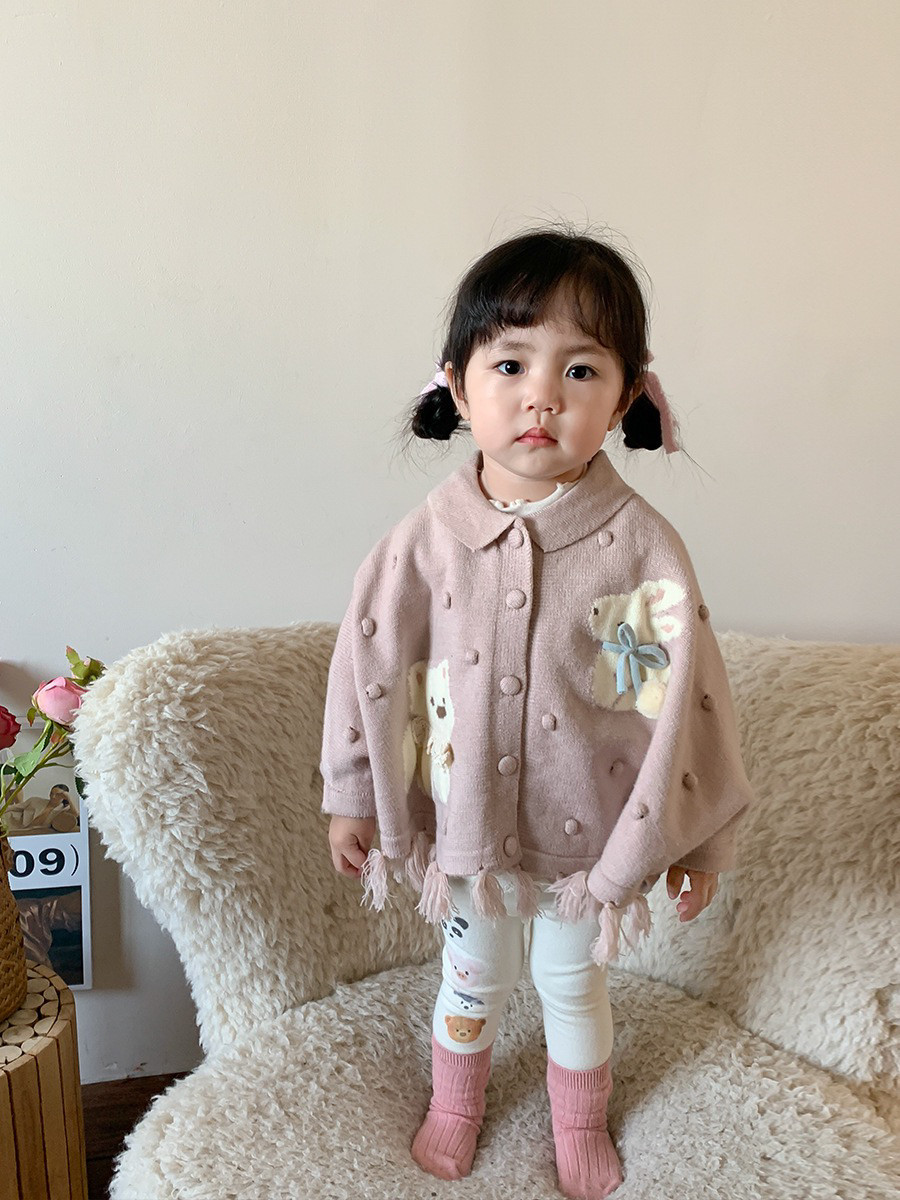 女宝宝外套春秋款2025新款洋气新生儿衣服春装女宝宝春季外出斗篷