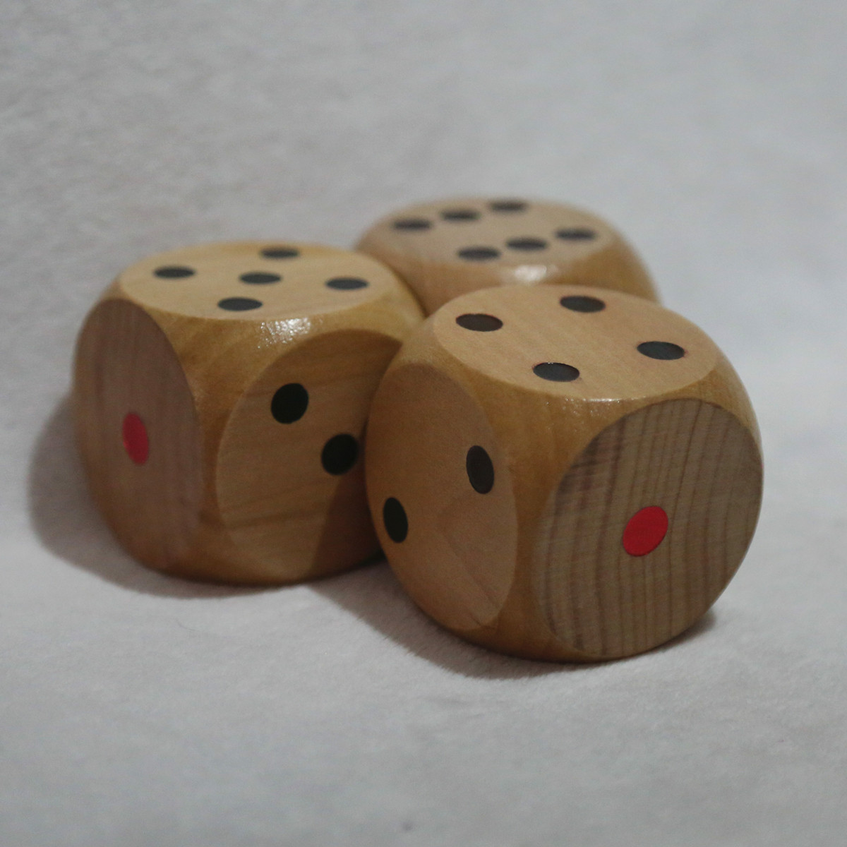 5cm超值特大号色子 骰子 玩耍筛子 时尚大色子 原木质骰子 甩子