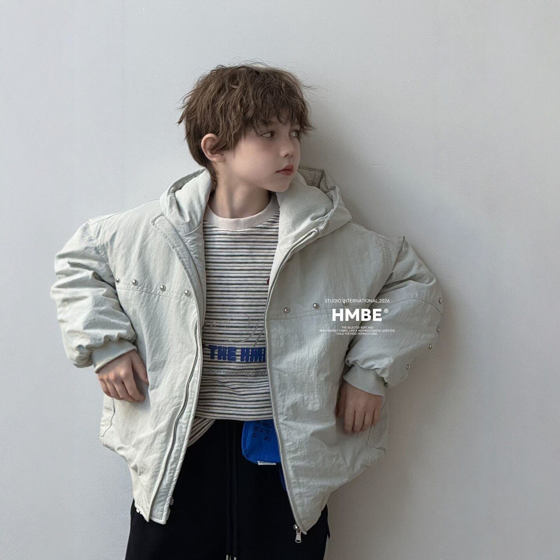 男童连帽棉服2026新款潮牌潮酷铆钉夹克外套中大童加厚保暖棉衣