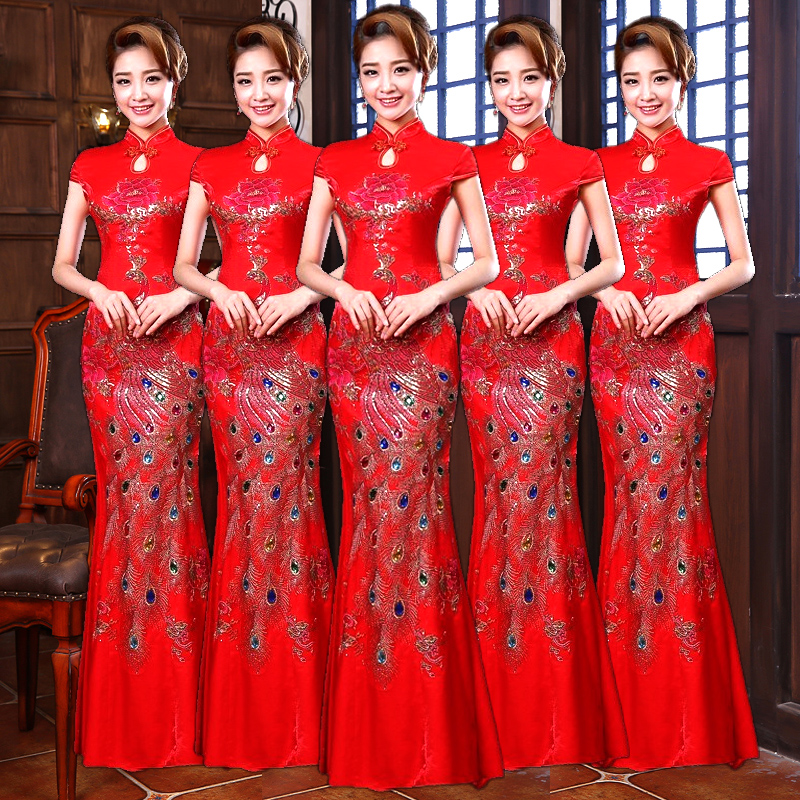 In 2022, the ceremonial team cheongsam opened to welcome guests. Long large size catwalk performance clothes red fishtail retro Chinese style