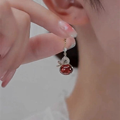 红色石榴石银针耳环百搭喜庆耳钩