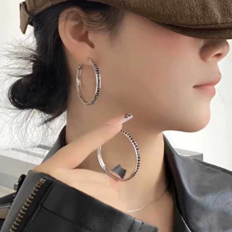 简爱系列法式轻奢圈圈耳环女