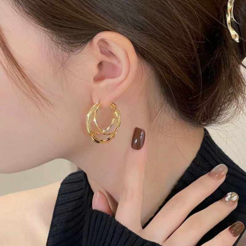 高级感小众层次圈圈耳环女