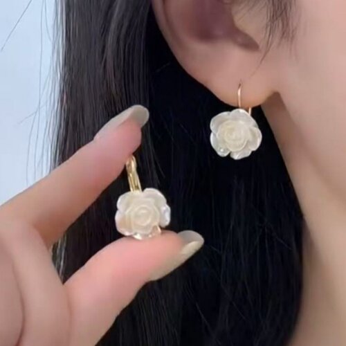 S925银针法式复古山茶花耳扣女
