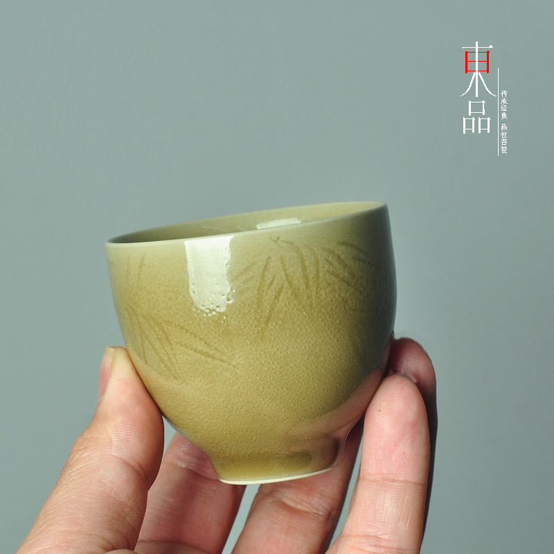青瓷龙窑柴烧鸡心杯主人杯品茗杯