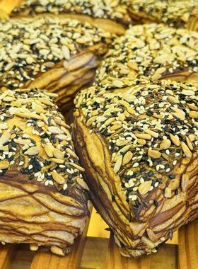 德国多谷物碱水丹麦 Seeds Lye danish2pcs无糖 传统手工新鲜起酥