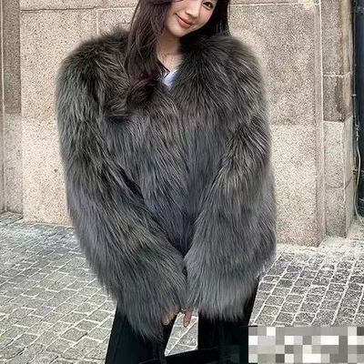 秋冬灰色仿狐狸毛皮毛一体
