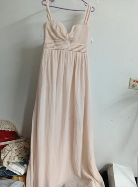 外单裸粉色2026年新款时尚气质礼服吊带连衣裙女夏季新款长礼服裙