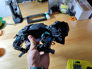 开源四足机器人机械狗 智能仿生 15自由度 arduino编程 stem教育