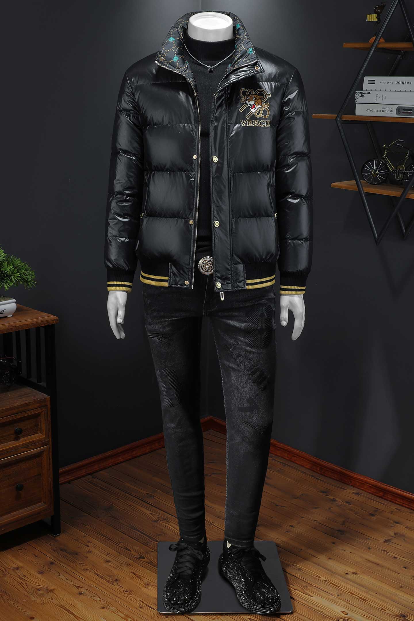 Y8098P3652025高端冬季90%白鸭绒立领绣花羽绒服假模395,男装羽绒服,钱塘6016-1(原3019)
