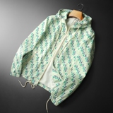 2026年新款印花连帽休闲夹克钱塘3019-JK9031P150平铺浅绿色，男装夹克，钱塘6016-1(原3019)