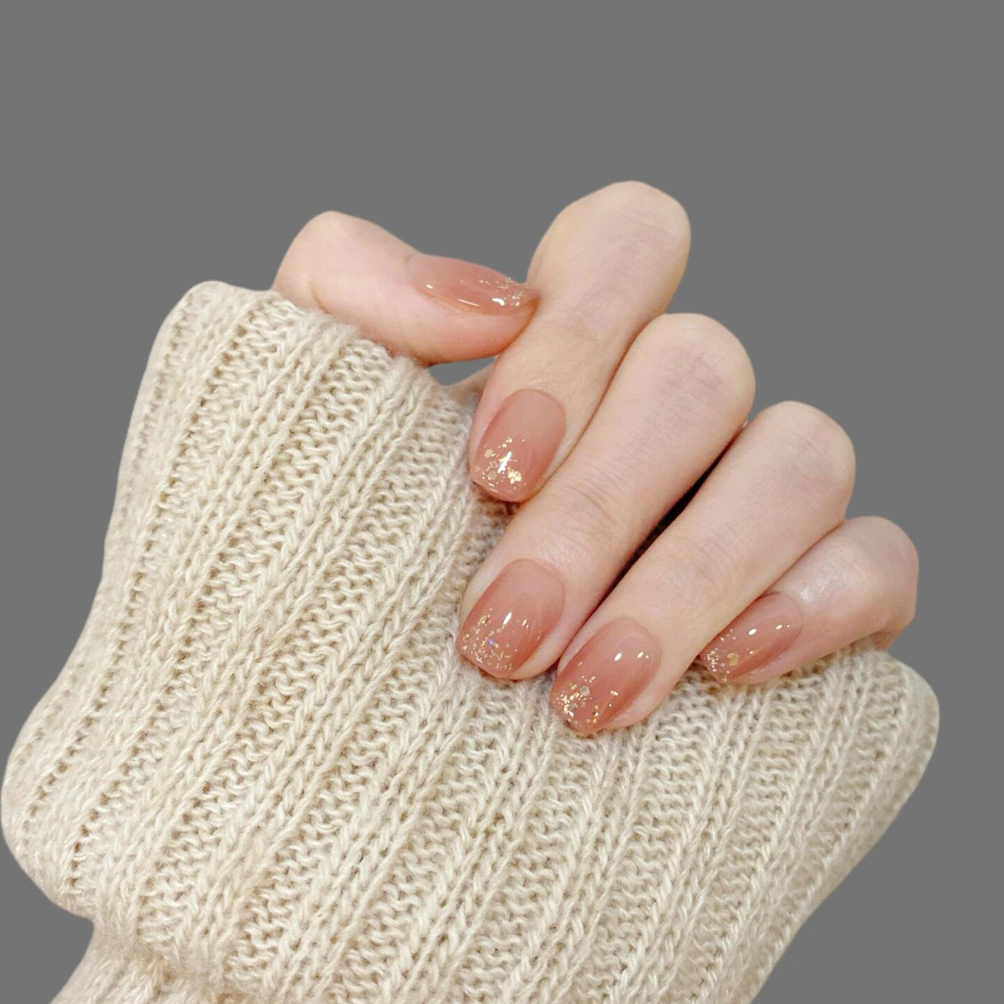 淳贵人纯手工穿戴甲 新款温柔显白简约裸色闪粉亮片手指美甲贴片