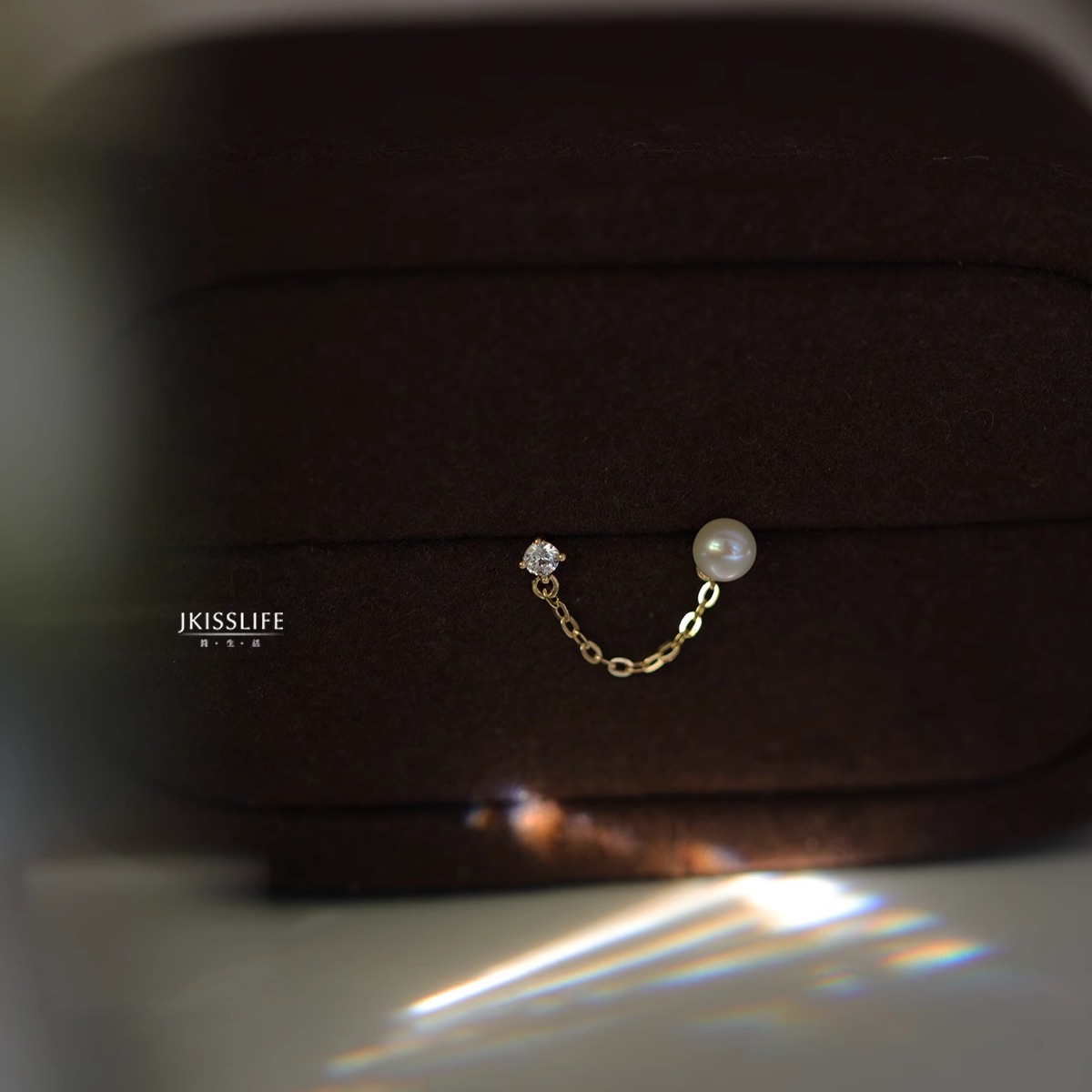 9K黄金精致闪闪K金双耳洞耳钉