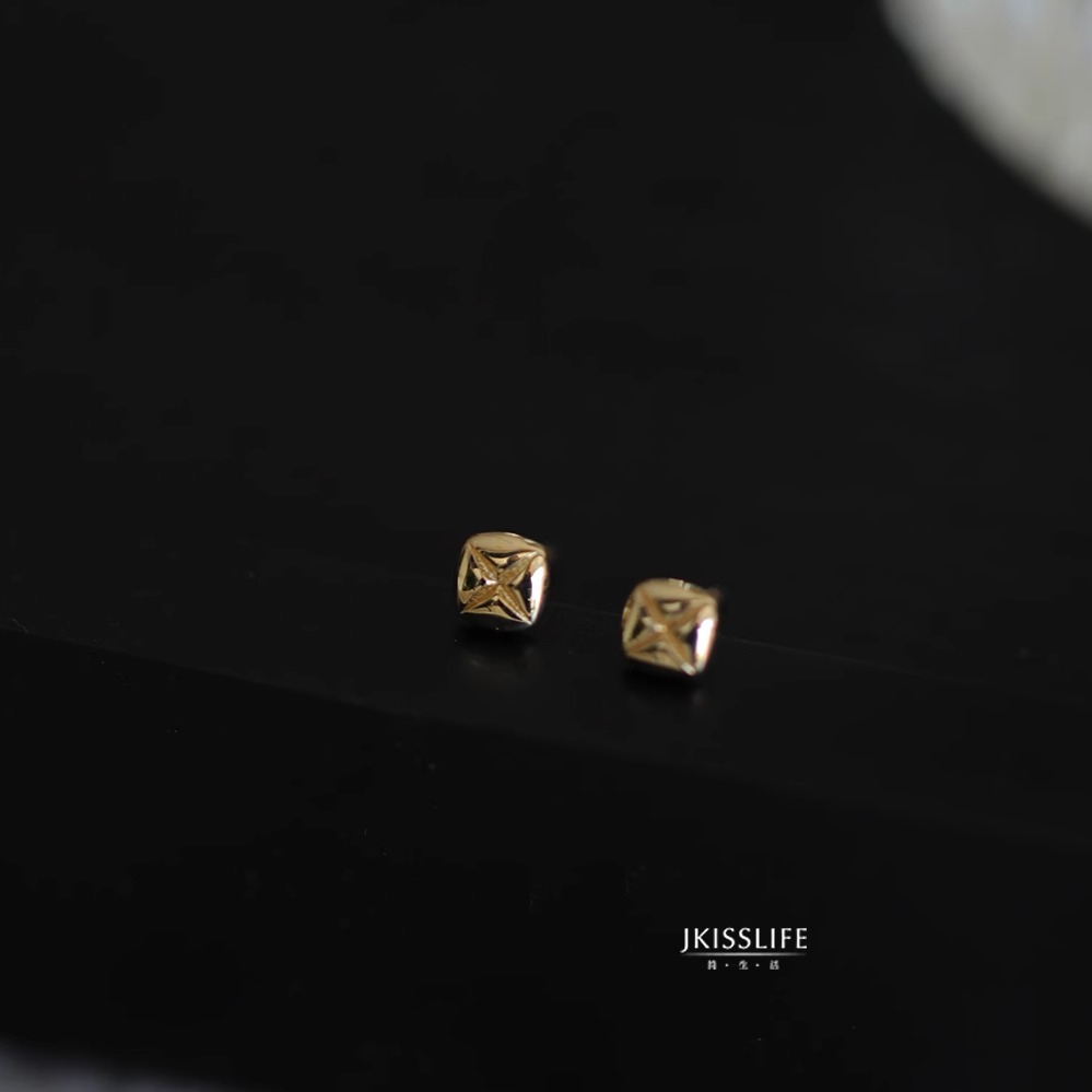 9K黄金小香风素金极简闪亮耳钉