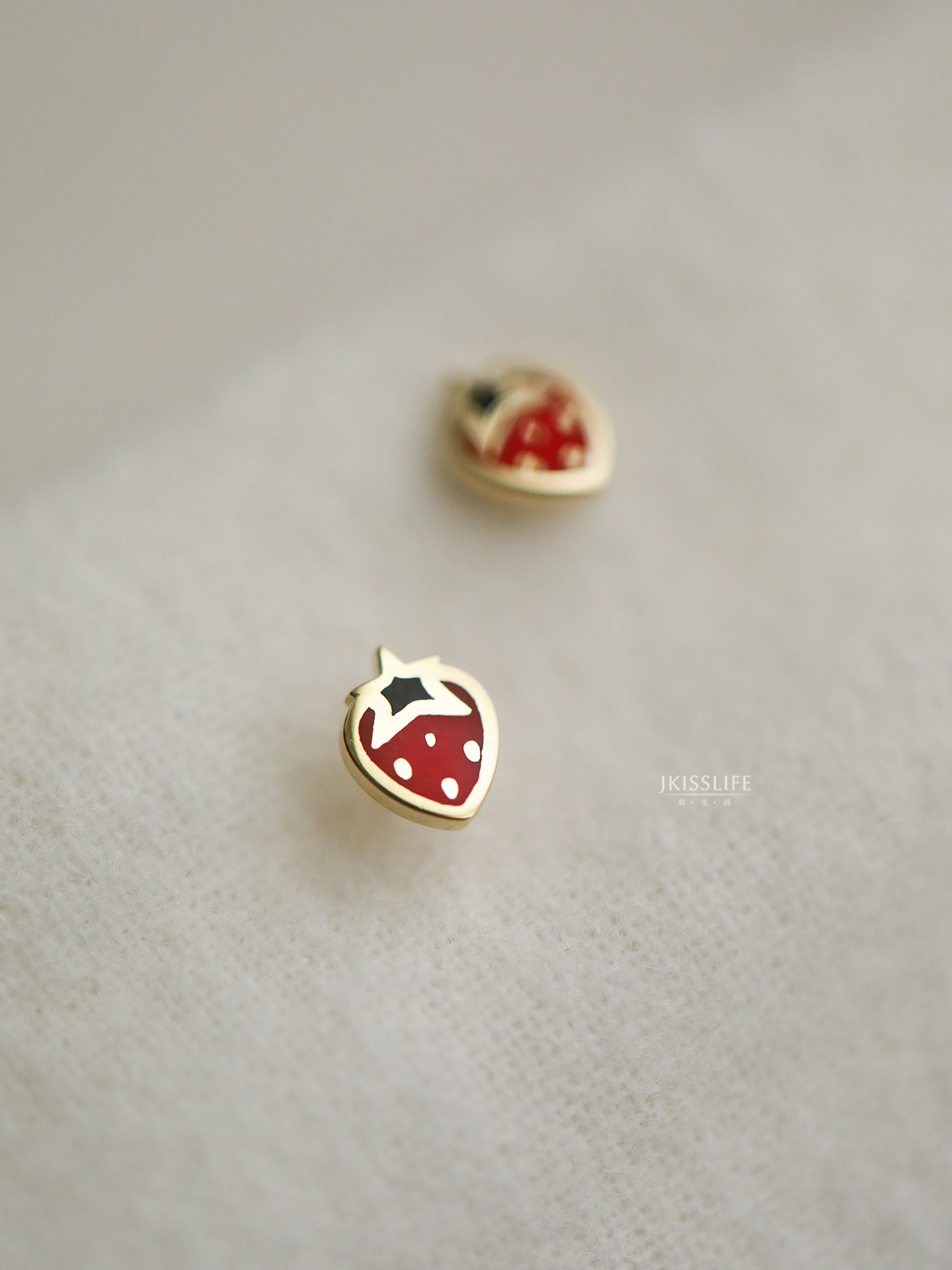 9K黄金巨可爱的小草莓耳钉