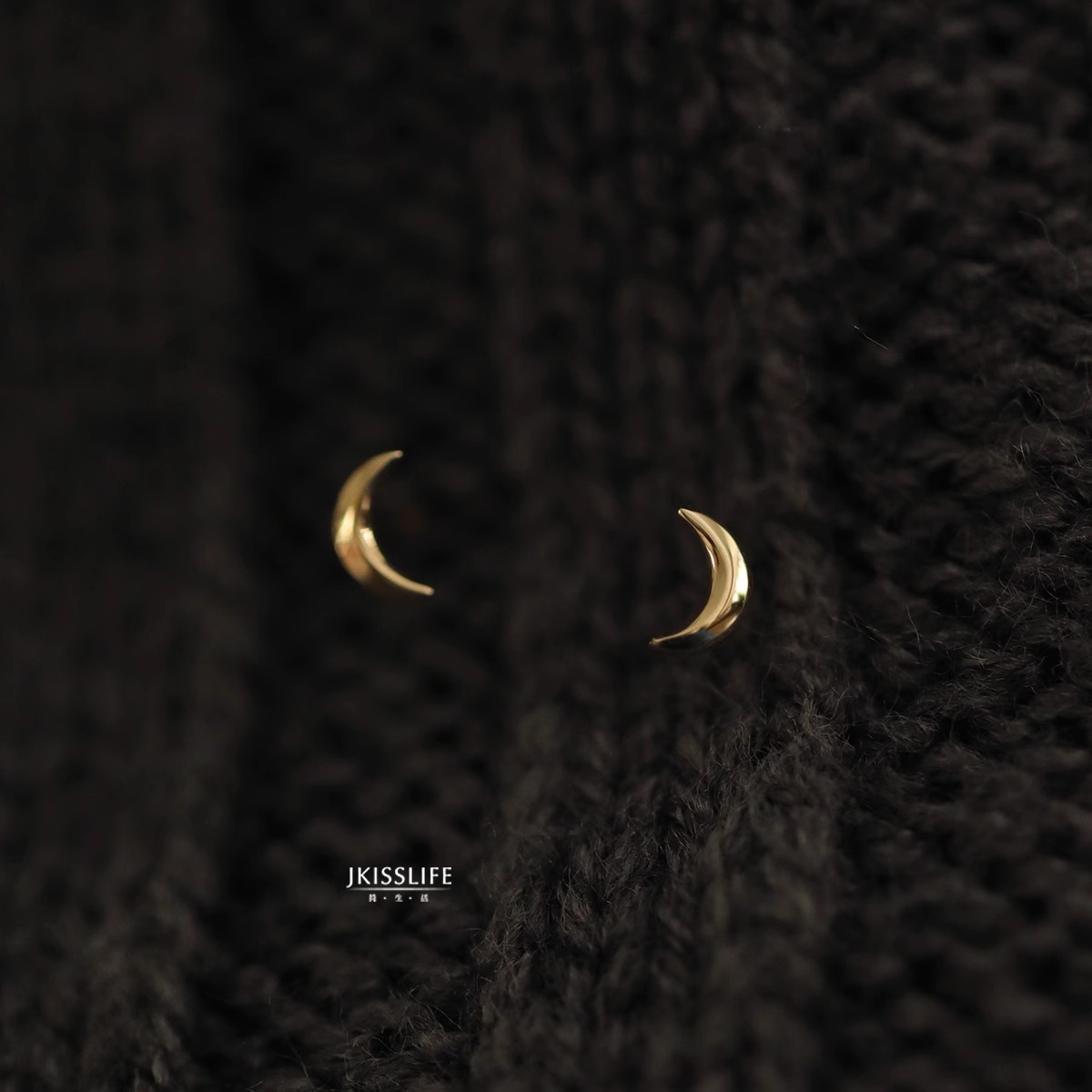 迷你月牙14K金精致耳钉可爱甜美