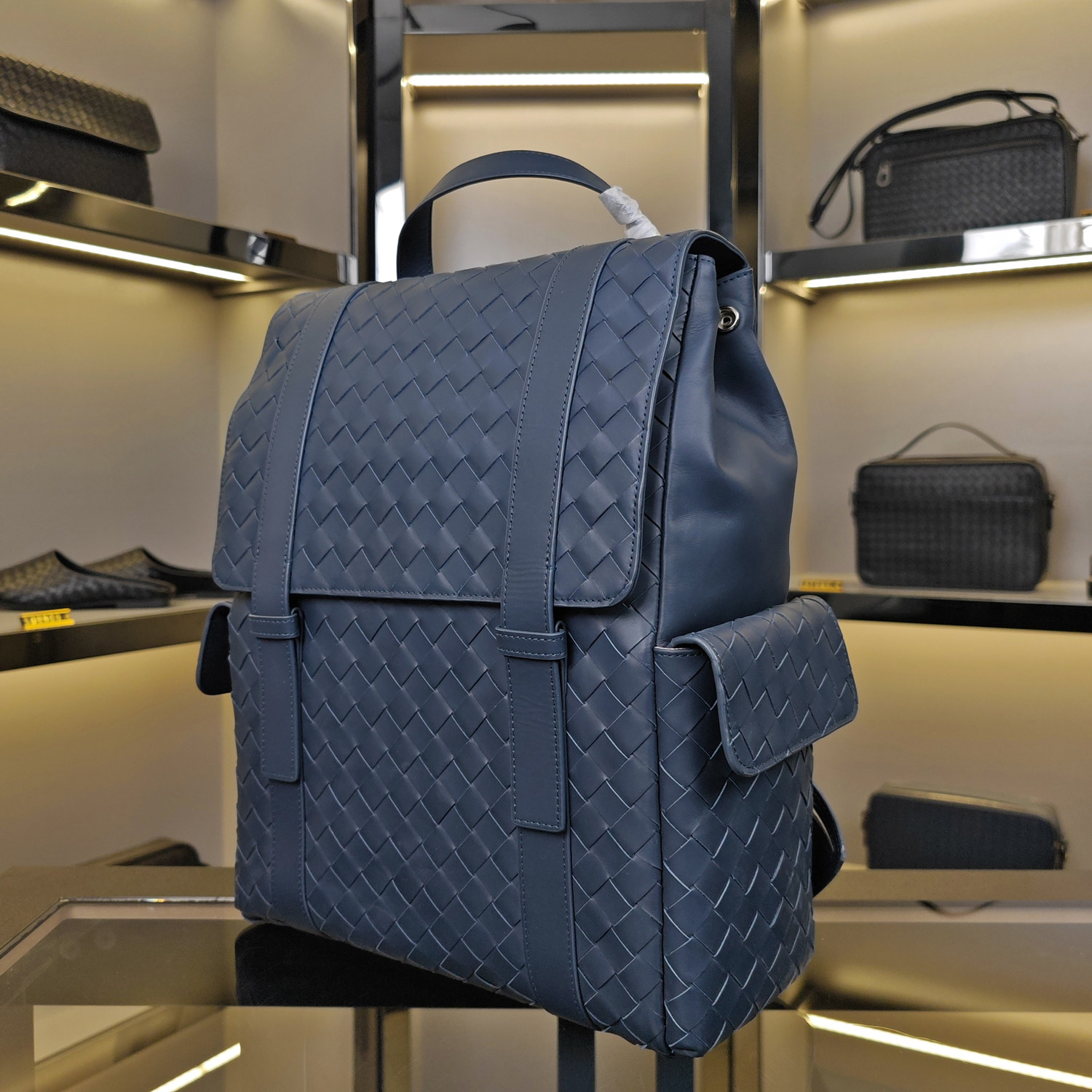 背包男款2025新款真皮编织大容量休闲男士双肩包时尚出差旅行书包