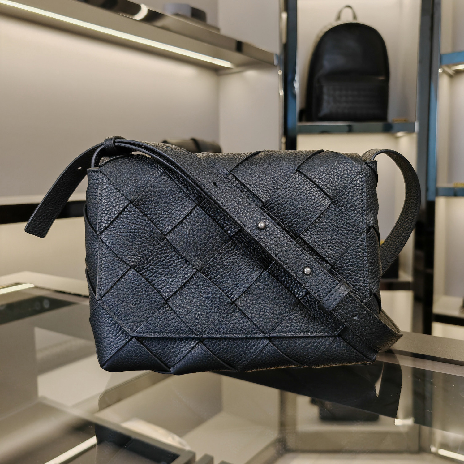 男士小斜挎包新款 真皮编织 横款单肩包时尚男款包包外出休闲男包