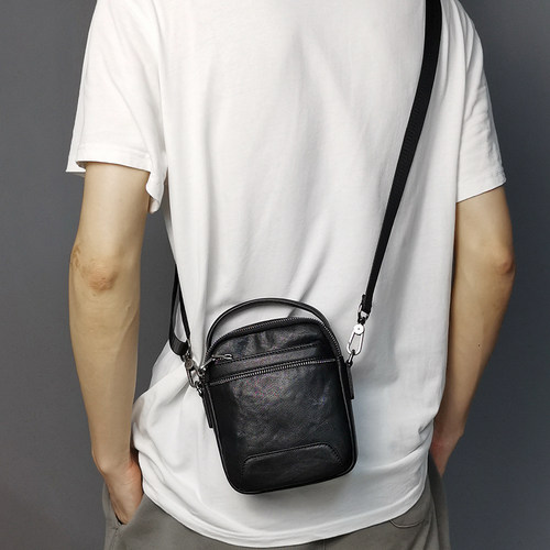 新款植鞣头层牛皮斜跨休闲小背包