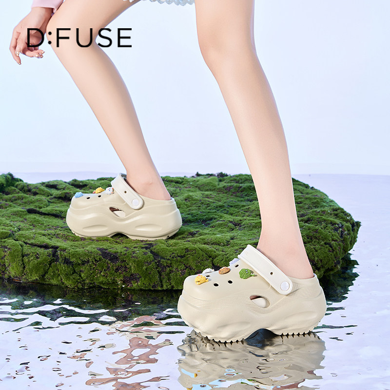 迪芙斯夏季厚底洞洞鞋外穿凉鞋女