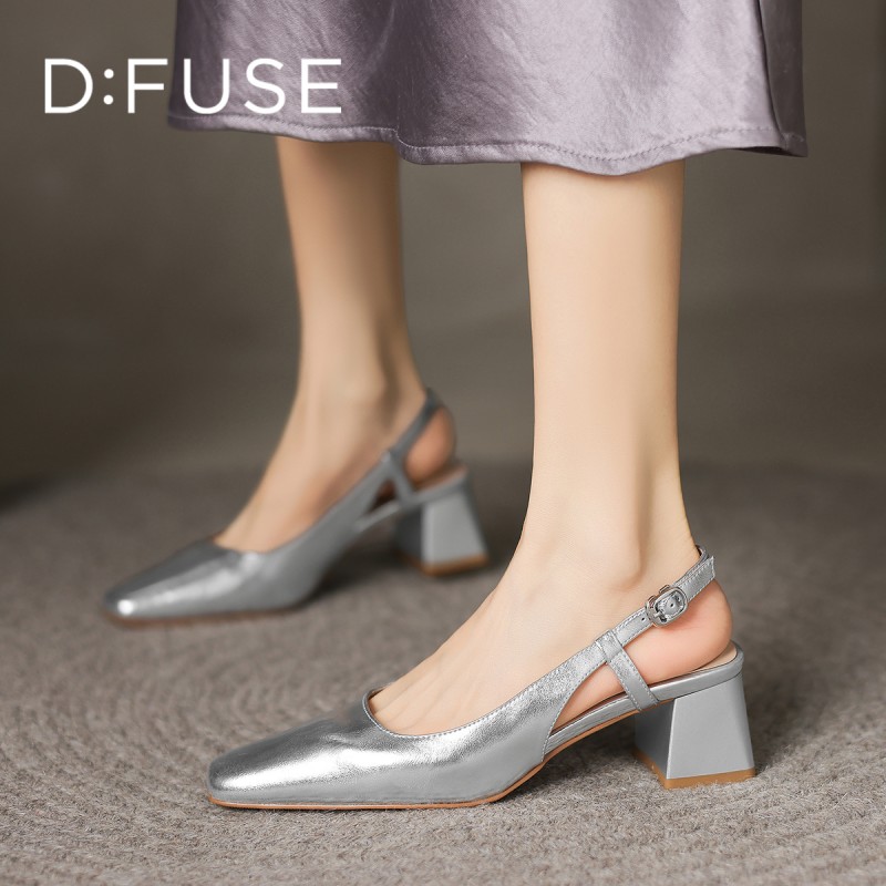 D：Fuse/迪芙斯凉鞋女2025夏季复古仙女风时装鞋低跟后空银色凉鞋