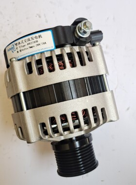 适用于玉柴4S160国五发电机2702产品图号SC1F4-3701100三插28V70A