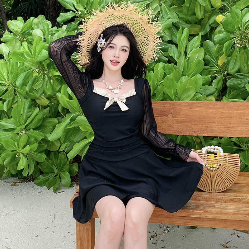 泳衣女连体裙式性感大码胖mm遮肉平角裤高级感2026复古风温泉泳装