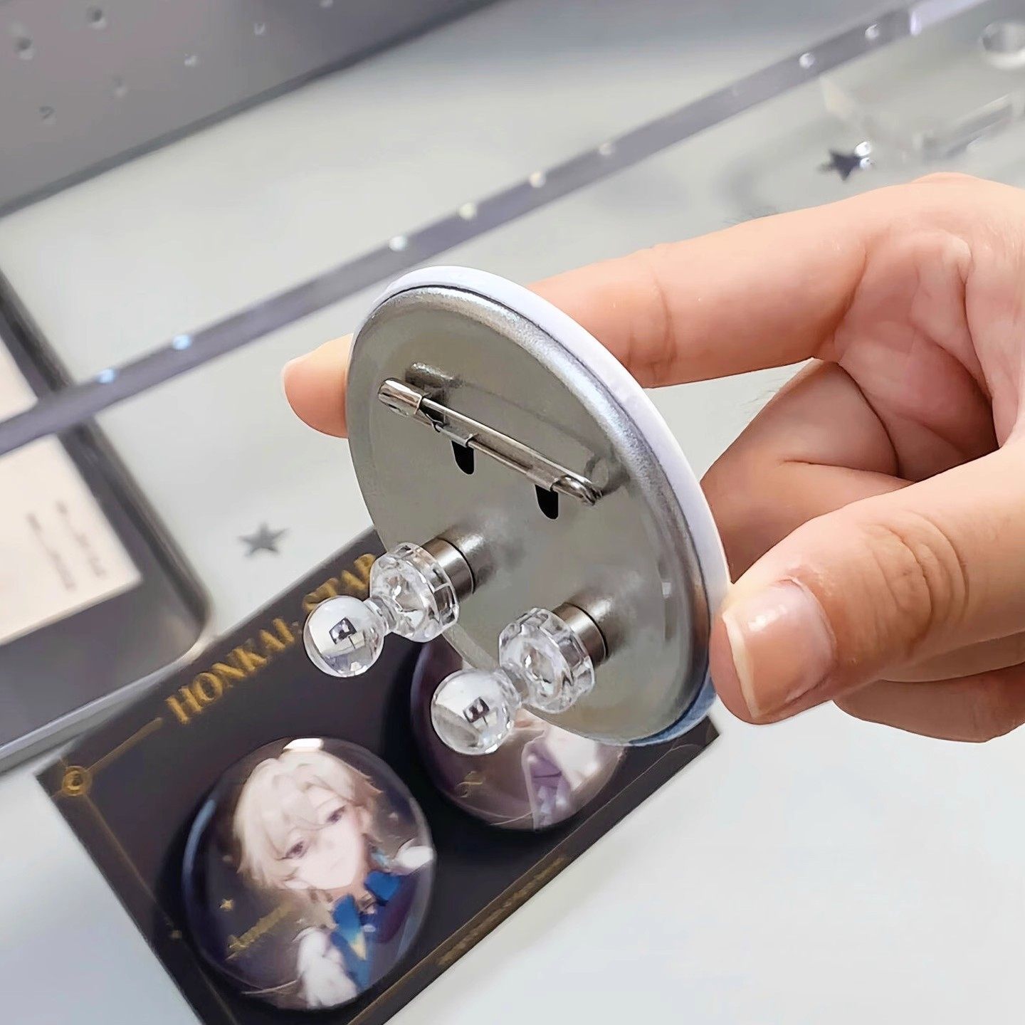 吧唧支架透明磁吸图钉谷子展示架强磁冰箱贴绘画固定新款,家居饰品,冰箱贴,淘宝优惠券,粉丝福利购,淘宝优惠卷