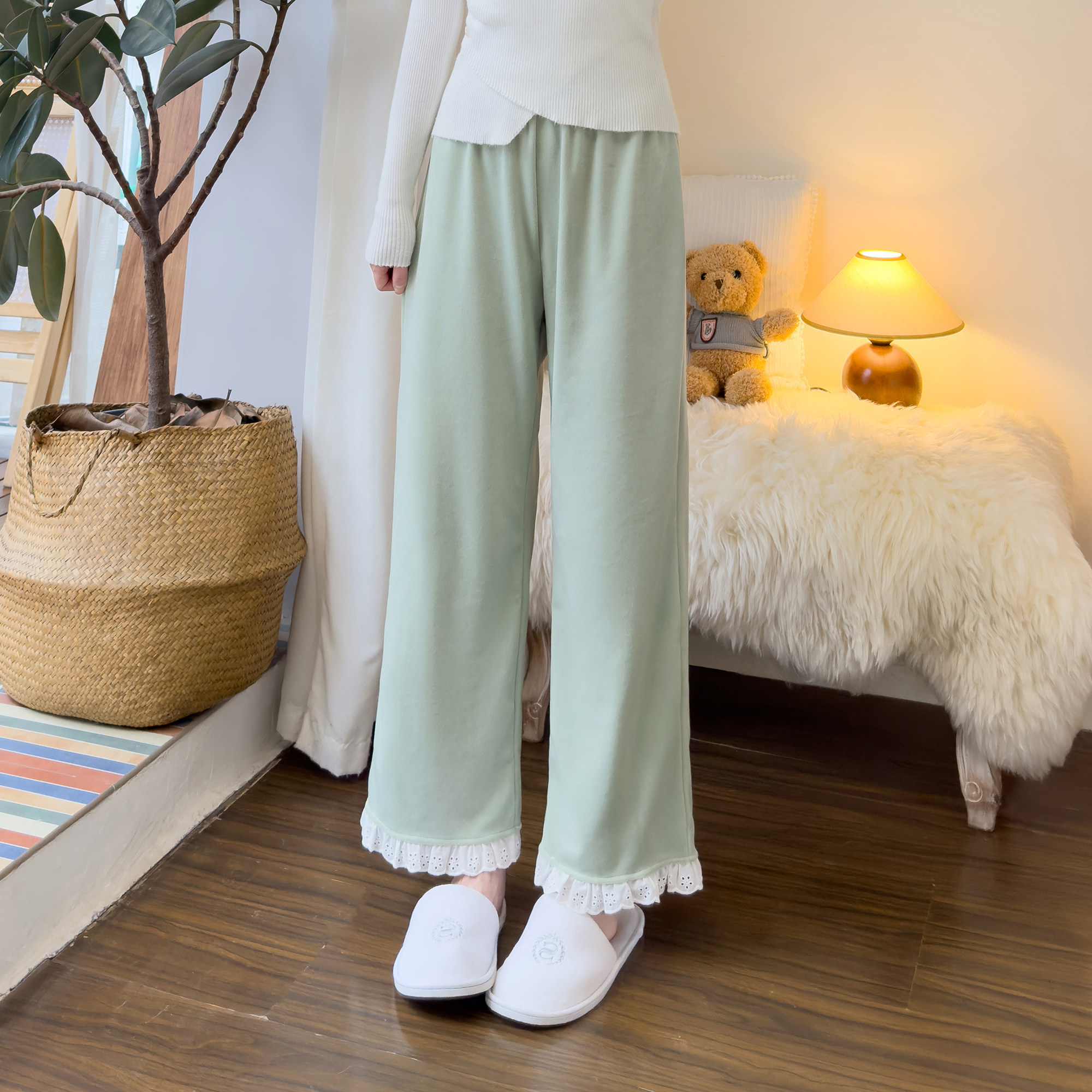 软糯海岛绒蕾丝花边打底睡裤