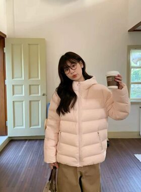 羽绒服女短款学生运动90白鸭绒2026新款加厚连帽小个子面包服外套