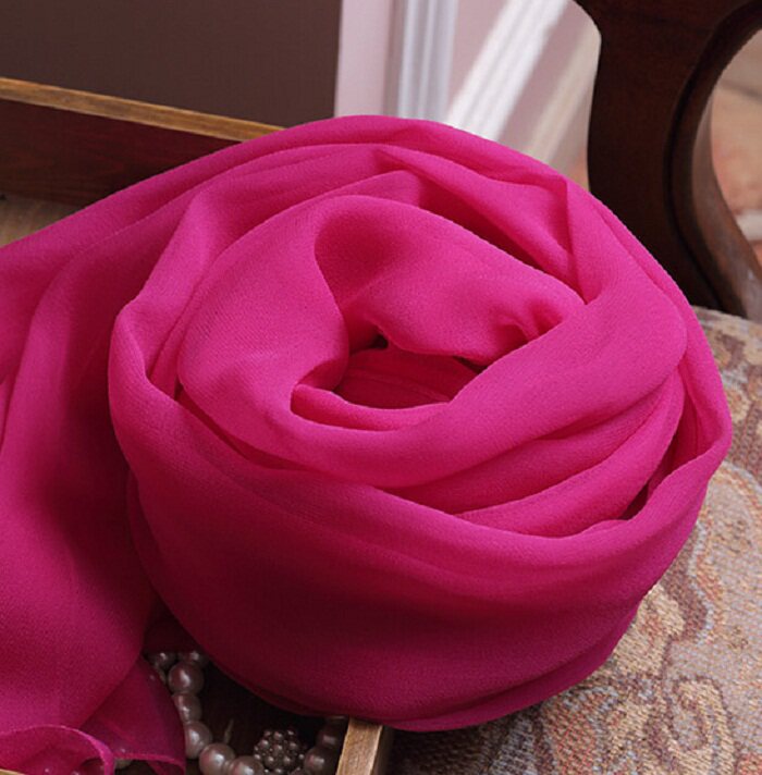 玫红色新款纯色秋冬女真丝围巾桑蚕丝超大防晒保暖披肩两用沙滩巾