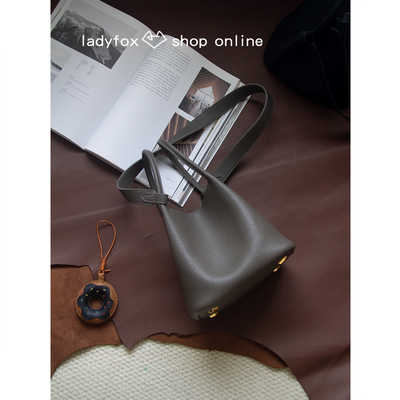 小众设计感真皮菜篮子水桶包