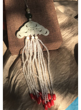 翡翠流苏挂件衣襟周莹同款