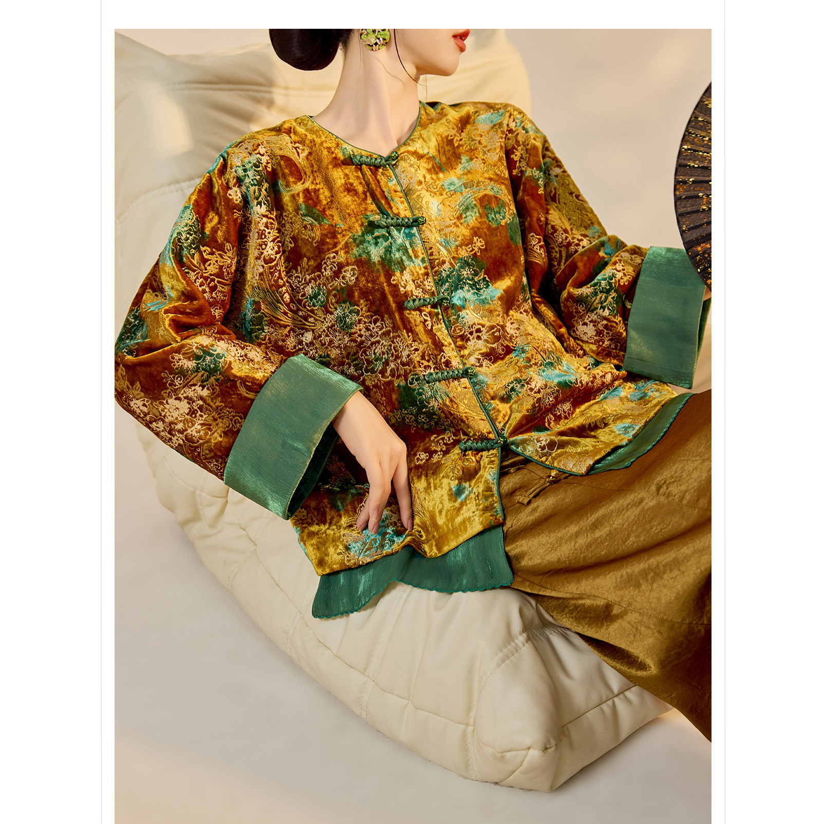 2026春装新款 轻奢新中式复古国风烂花人丝改良唐装汉服外套上衣