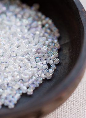 DIY饰品配件材料 日本进口星牌MGB白色透明染芯米珠2mm 流苏 发簪