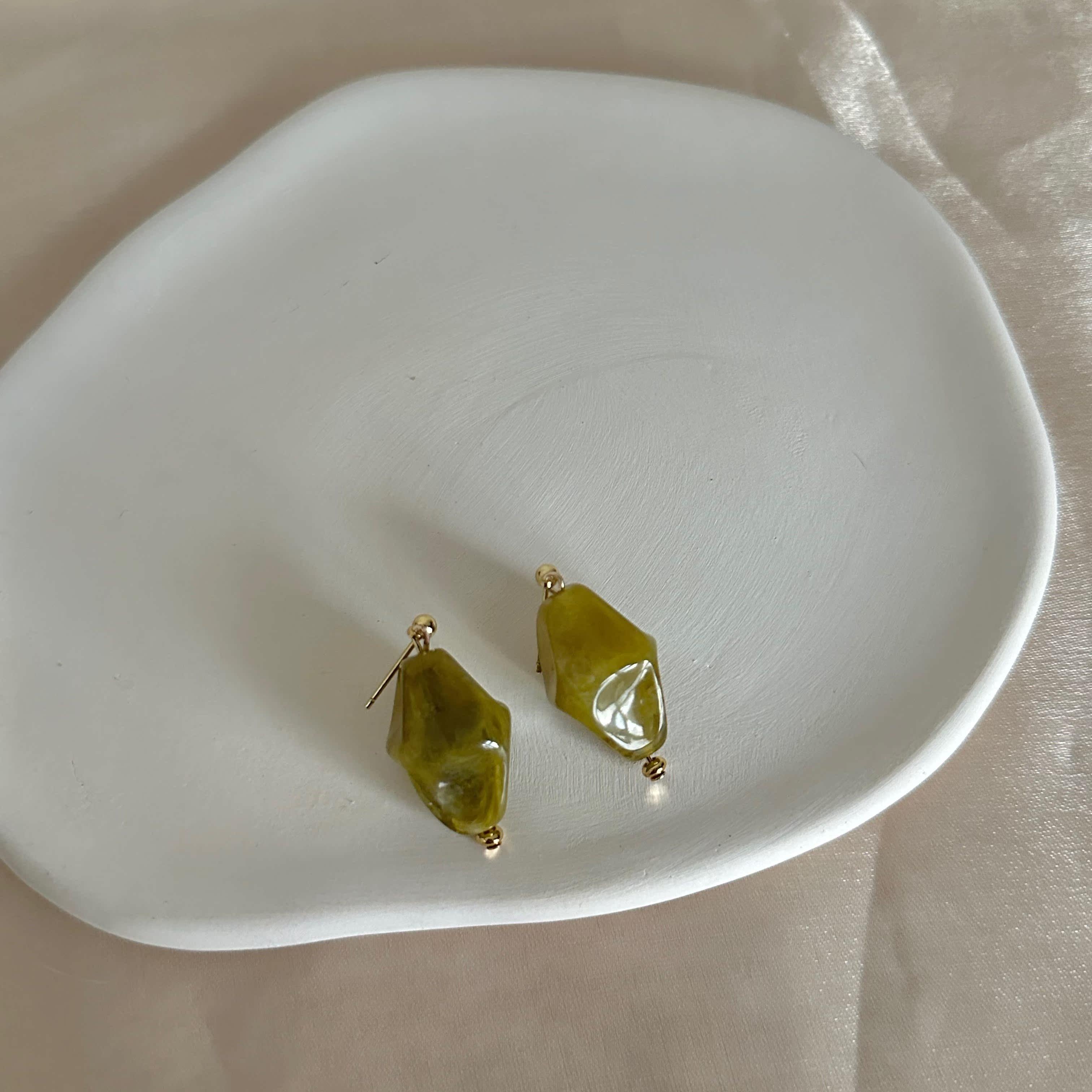 芥末色水墨纹油画质感耳环耳钉